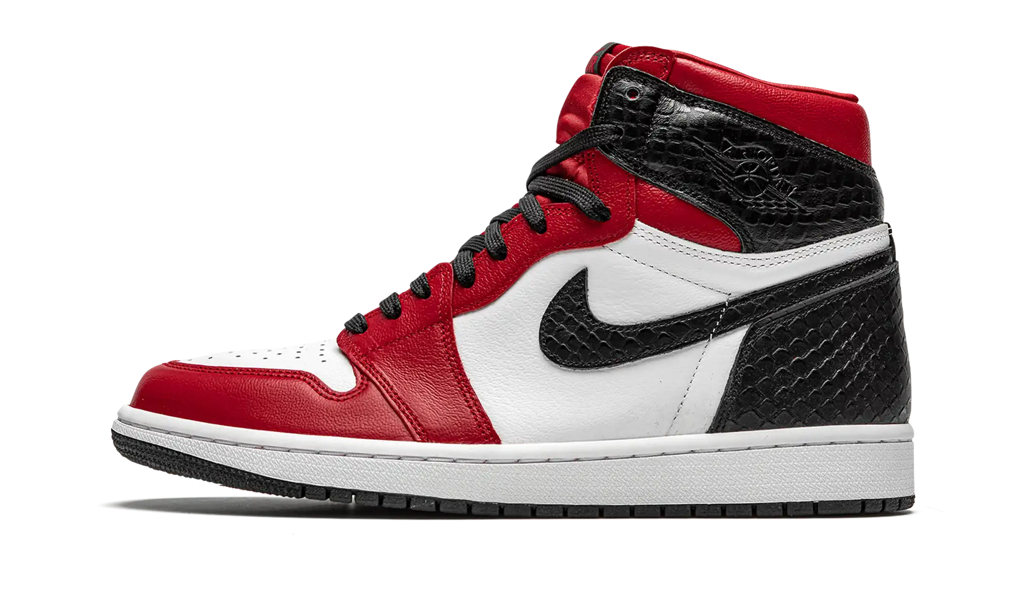 Air Jordan 1 HIGH RETRO WMNS “Satin Snake” Air Jordan 1 HIGH RETRO WMNS “Satin Snake”