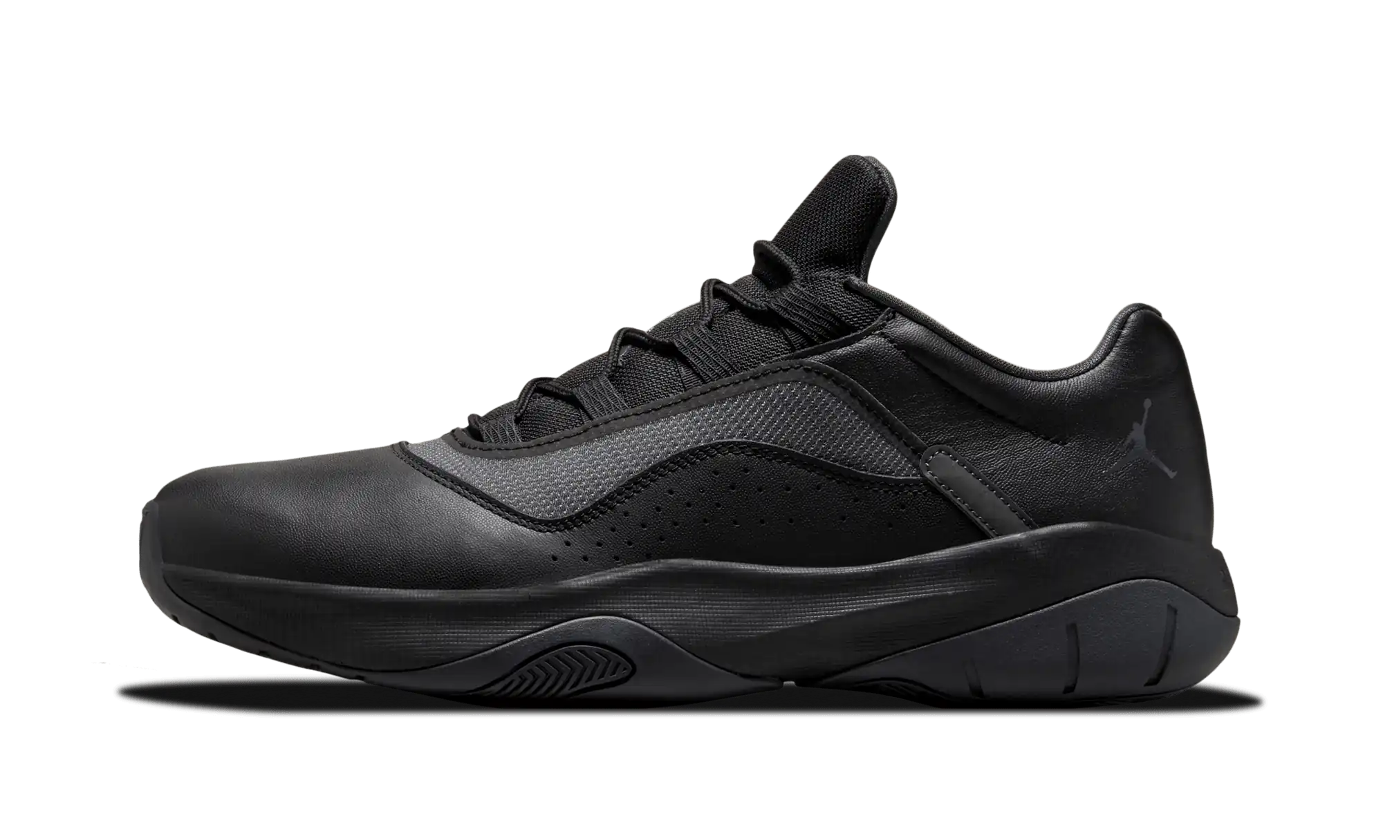 Jordan 11 CMFT Low “Triple Black”
